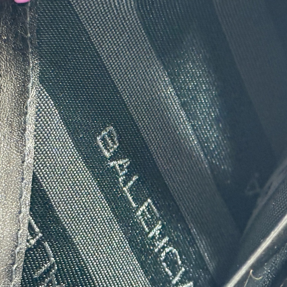 Balenciaga Emerald and Ebony Textured Accessory - Picture 7 of 8